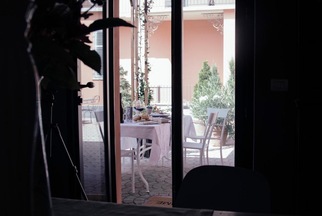 Appartamento Vacanze / Holiday Flat Farfalle&Rossobarbera Montegrosso dʼAsti Zewnętrze zdjęcie